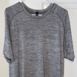 Lululemon NWOT Metal Vent Tech Shirt